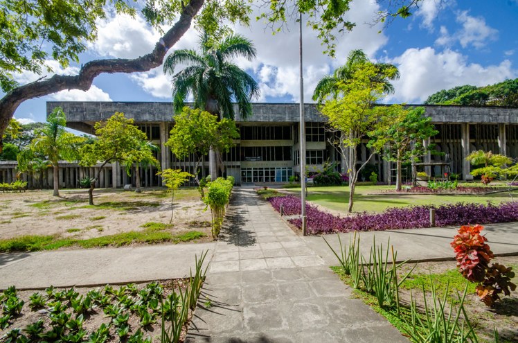 Biblioteca Central - Campus 1 - Angélica Gouveia.jpeg