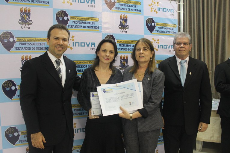 Entrega das premiações.