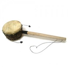 Cabuletê feito com recursos naturais regionais, por Flávio Reis da Gama.
(Foto: ponto solidário¹)