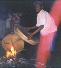 Foto do “Pandeirão” retirada do
Trabalho de Alebrnaz (2004)
