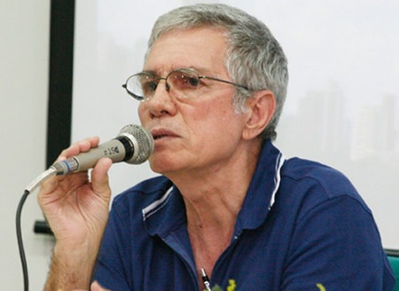 Ruy Moreira.jpg