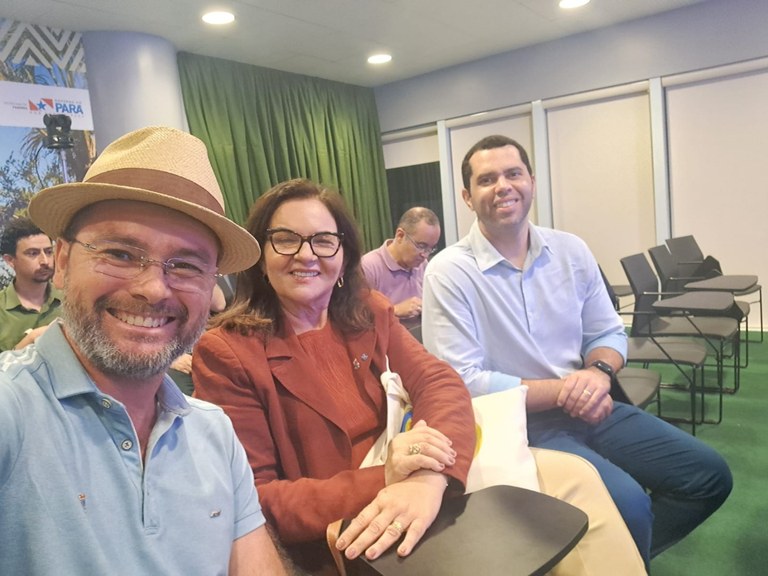 COP30_Joácio e Reitora Teresinha.jpg