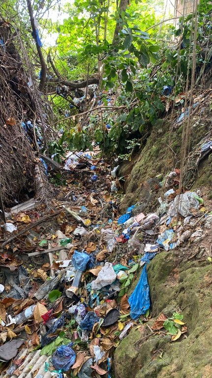 Limpeza do buracão 2_Cruz das Armas.jpg