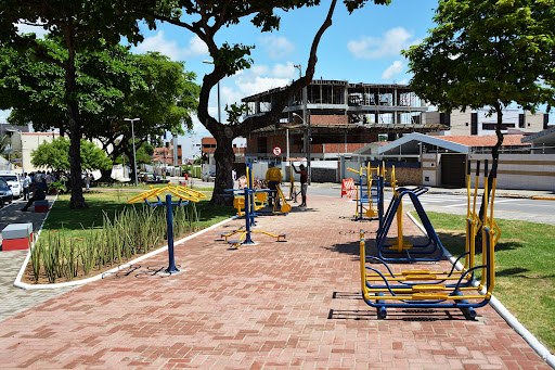 praça José Sales Sobrinho.jpg