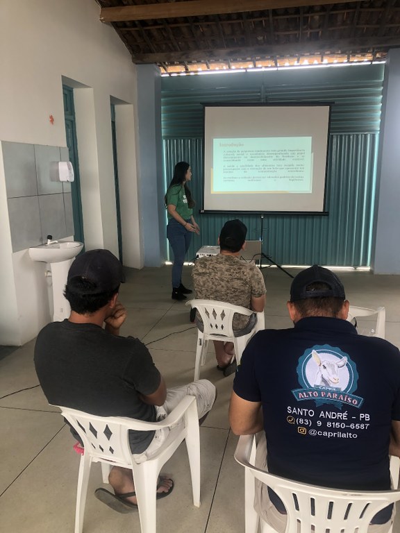 Apresentação do Projeto. Por Michele Marques, em 26 de outubro de 2022, em Santo André-PB. Projeto Capacitação de Produtores de Leite Caprino para Implantação de Boas Práticas de Ordenha.