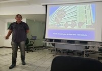 Dr. Otávio Pinho ministrando a oficina em Bananeiras-PB