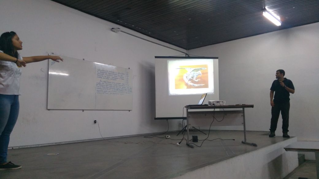 Palestras em escolas parceiras.jpg
