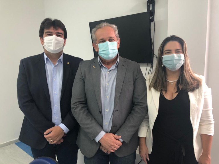 PREFEITA DE CONDE VISITA UFPB VISANDO PARCERIAS PARA FORTALECER O TURISMO PARAIBANO