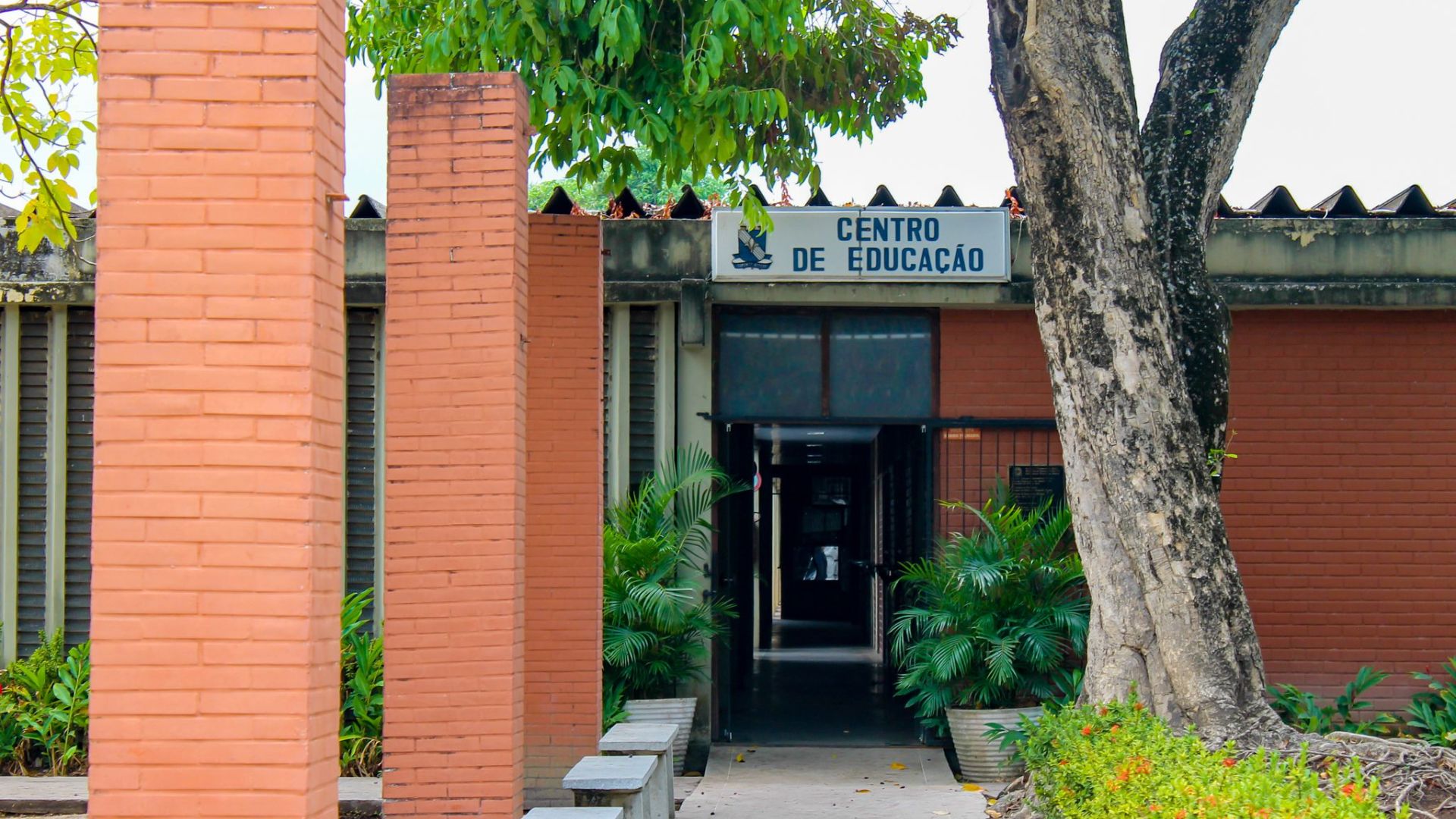 UFPB promove roda de conversa sobre felicidade e saúde mental UFPB promove roda de conversa sobre felicidade e saúde mental