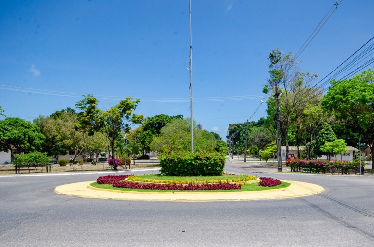 Publicado edital para as Bolsas Mérito e MRE para estudantes PEC-G