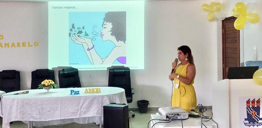 “SER FELIZ É ATITUDE”, DIZ VICE-REITORA DA UFPB EM PALESTRA SOBRE FELICIDADE EM EVENTO NO CENTRO DE INFORMÁTICA