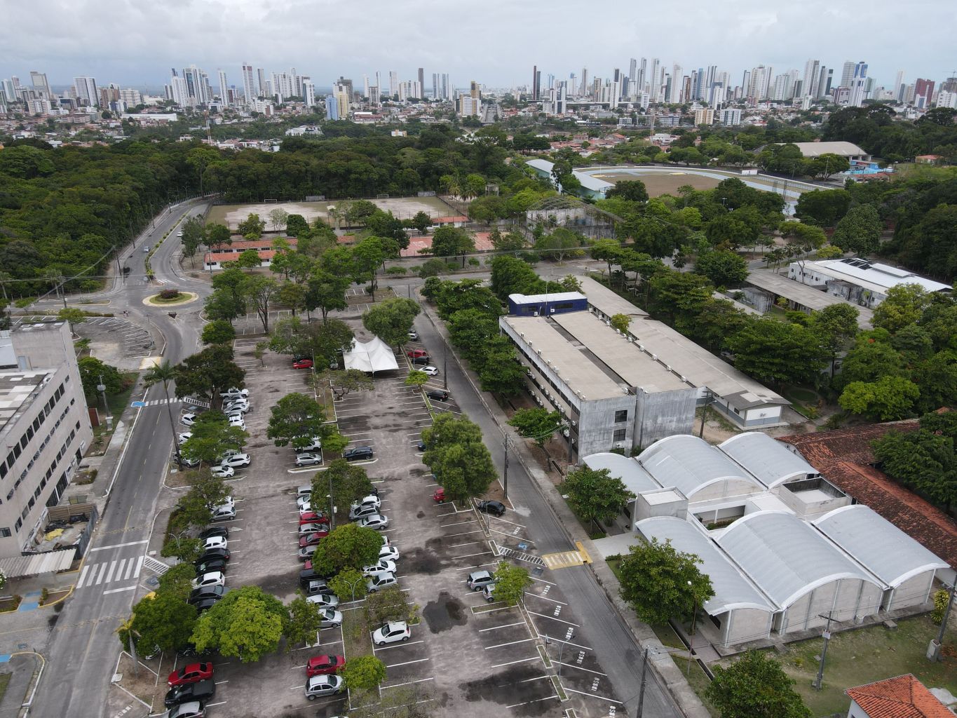 COMISSÃO DE HETEROIDENTIFICAÇÃO DA UFPB CONVOCA ALUNOS DE GRADUAÇÃO E CANDIDATOS DE CONCURSOS E SELEÇÕES