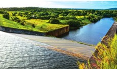 Estudo monitorou os reservatórios de Gramame-Mamuaba, Marés e Araçagi durante 12 anos. Na imagem, a barragem de Gramame-Mamuaba, principal reserva de água para o abastecimento da Grande João Pessoa. Foto: Rafael Passos