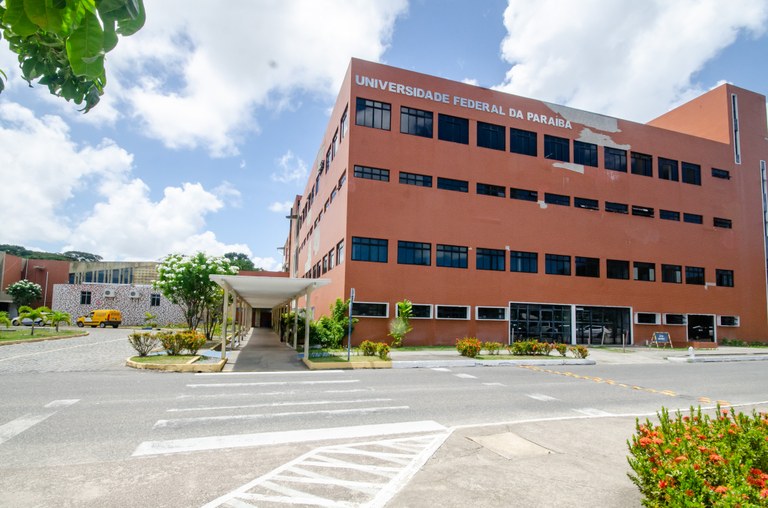 Pró- reitoria de pós-graduação abre vaga de estágio e cadastro de reserva