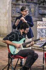 O grupo também se apresenta todas as terças e sextas-feiras com música ao vivo na Igreja de São Francisco. Crédito: Lívio Brandão/Divulgação