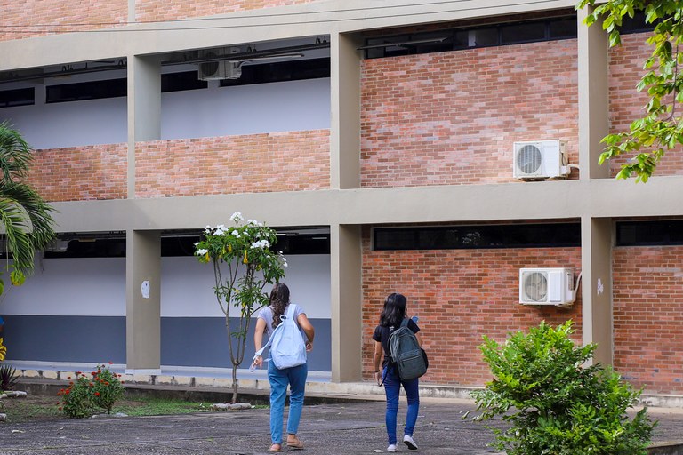 UFPB ABRE 1.085 VAGAS PARA CONCESSÃO DE AUXÍLIOS ESTUDANTIS DISTRIBUÍDOS EM SEUS QUATRO CAMPI