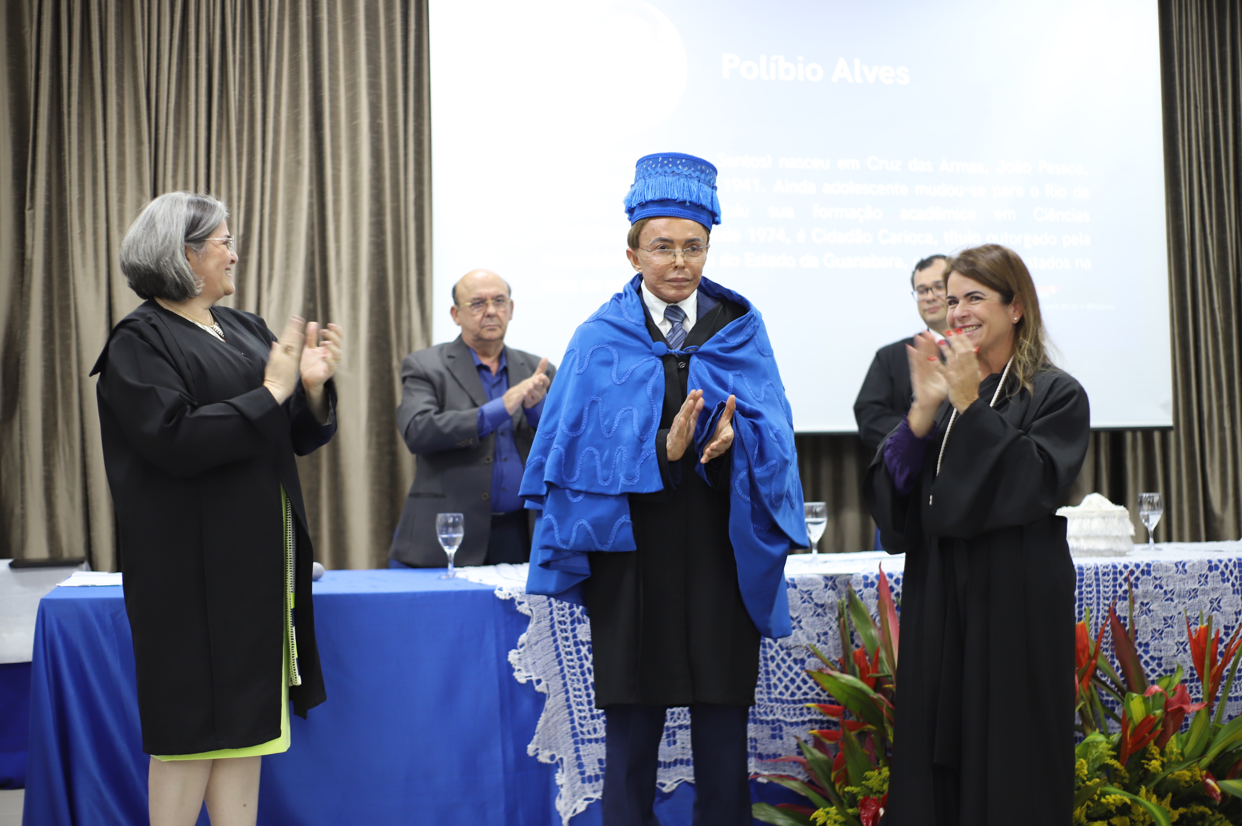 UFPB OUTORGA O TÍTULO DE DOUTOR HONORIS CAUSA AO ESCRITOR PARAIBANO POLÍBIO ALVES