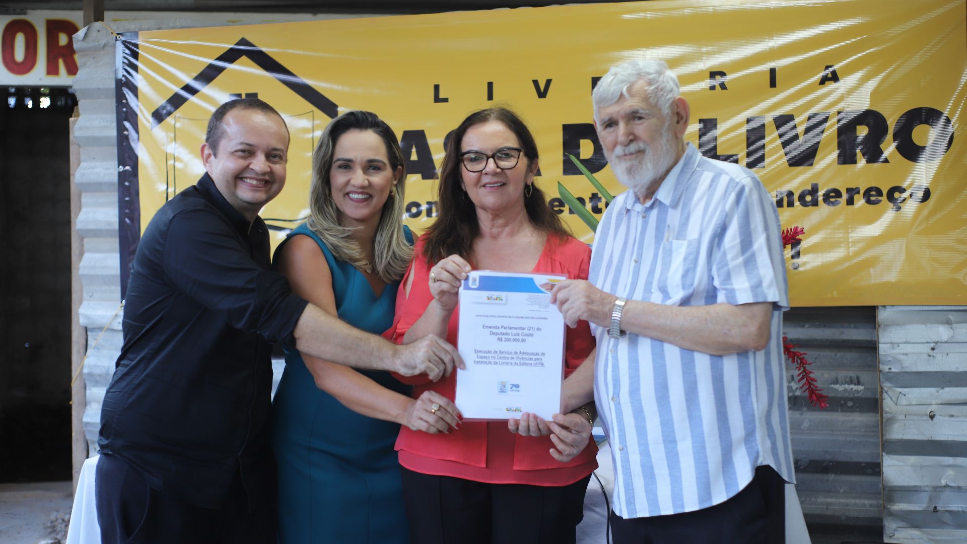 UFPB recebe deputado Luiz Couto para visita a obras no CCHLA e na nova livraria da Editora Universitária UFPB recebe deputado Luiz Couto para visita a obras no CCHLA e na nova livraria da Editora Universitária